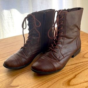 a.n.a Lace up boots